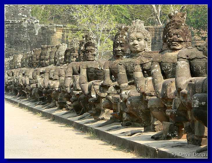 5101 Angkor Thom South gate