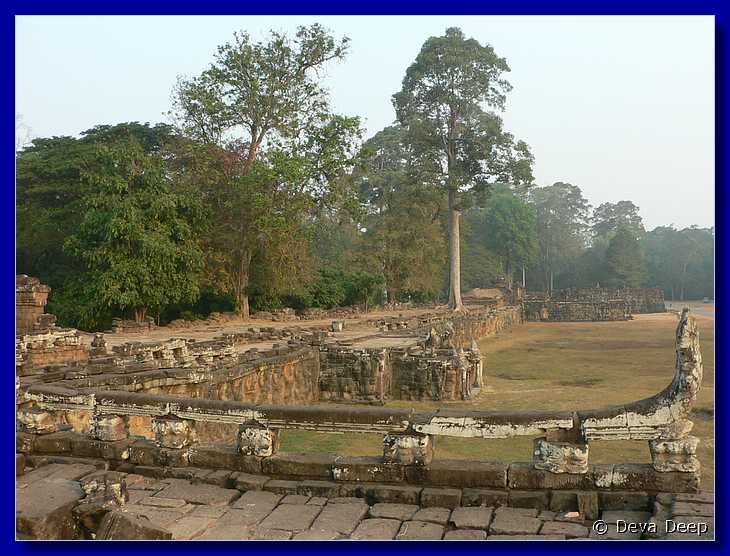 5212 Angkor Thom Terrace Elephants