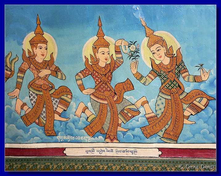 5006 Phnom Penh Wat Phnom murals