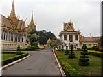 4920 Phnom Penh Royal palace.jpg