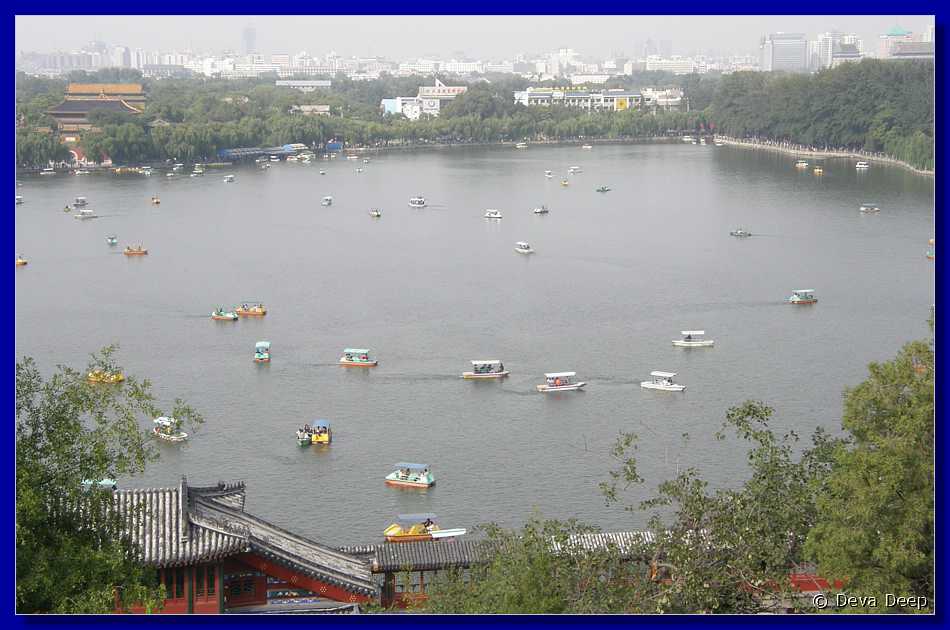 20071001 1429-08 DD 1731 Beijing Beihai park Lake_crop