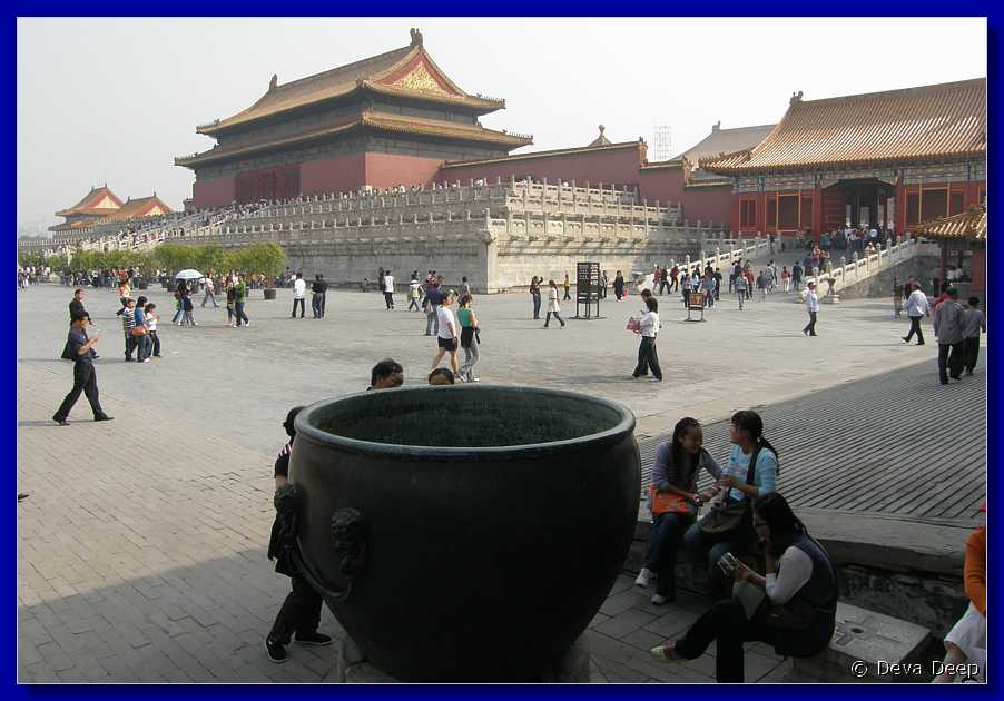 20071003 1346-02 DD 2228 Beijing Forbidden city_crop