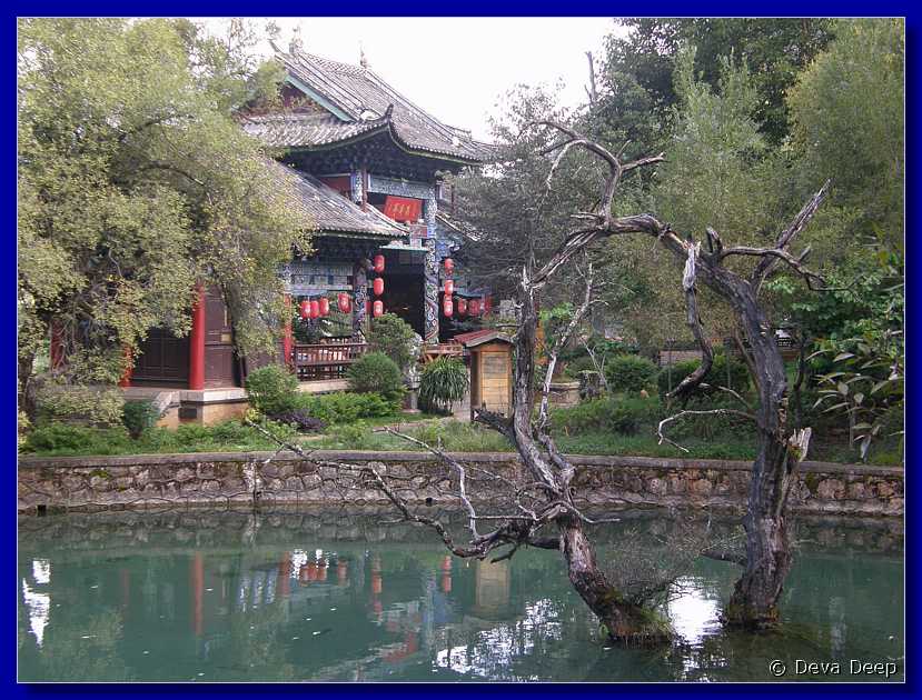 20071013 0848-22 DD 3554 Lijiang Black dragon pool