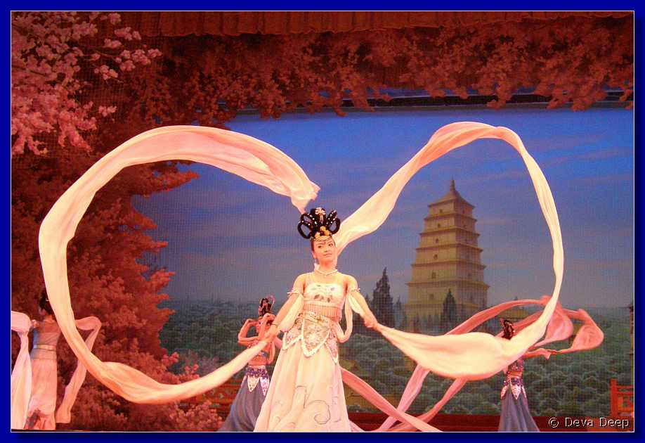 20071005 1814-56 DD 2671 Xi'an Shaanxi Grand Opera house