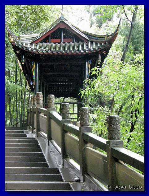 20071010 1014-52 DD 3382 Mt.Qingcheng Tao holy land-si