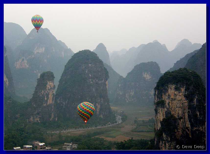 20071020 0641-20 AR 1294 Yangshuo balloon trip-cw