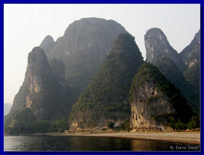 20071020 1647-14 DD 4667 Yangshuo Li river Xing Ping Karst mountains - cormorants-cw