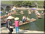 20071021 1413-16 DD 4824 Yangshuo Bamboo rafting Li river-ns.jpg