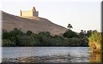 A22 Aswan Nile West bank Mausoleum Aga Khan.jpg