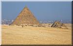 C40 Gizeh pyramids.jpg