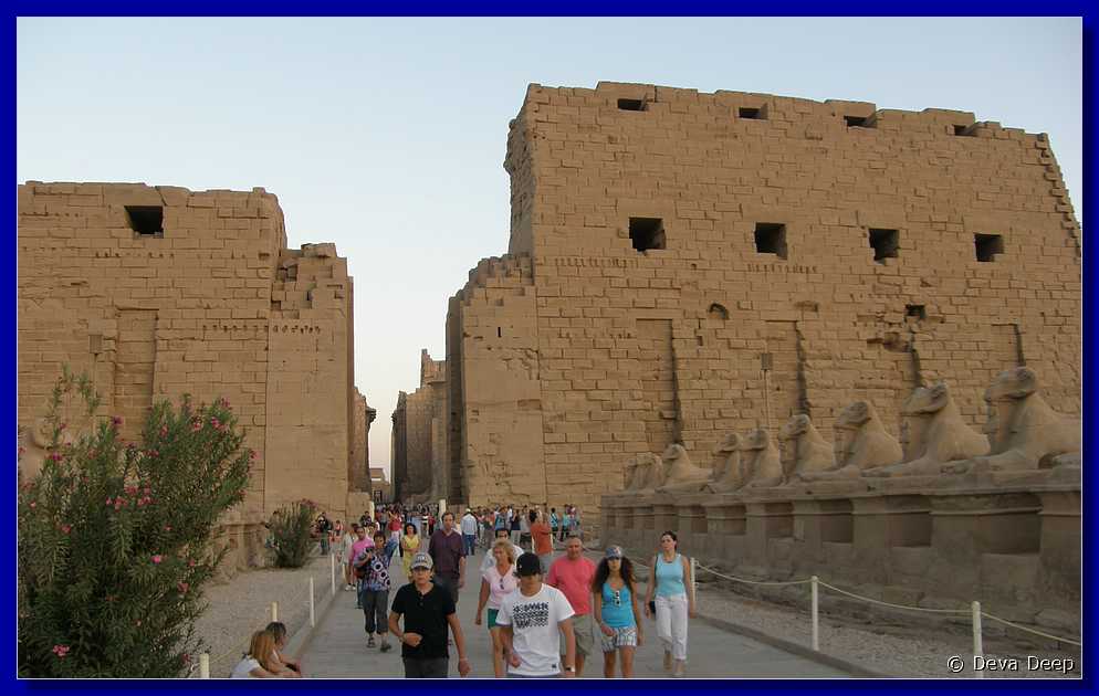 L41 Luxor Karnak Temple