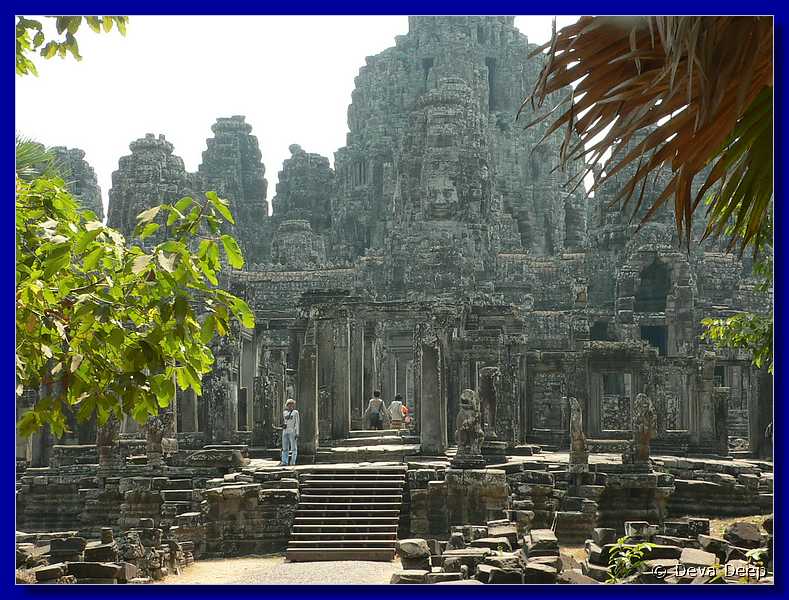 Cambodia Angkor Thom Bayon-11