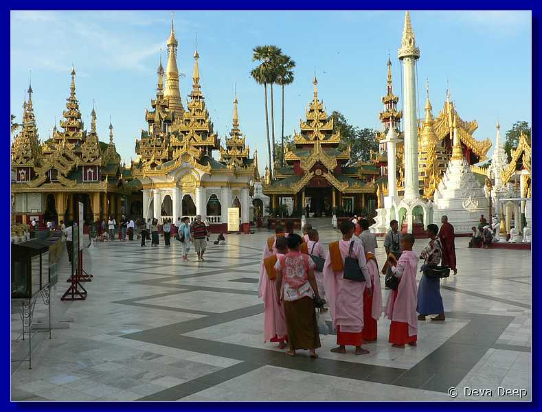 Myanmar Yangon Schwedagon Paya-67