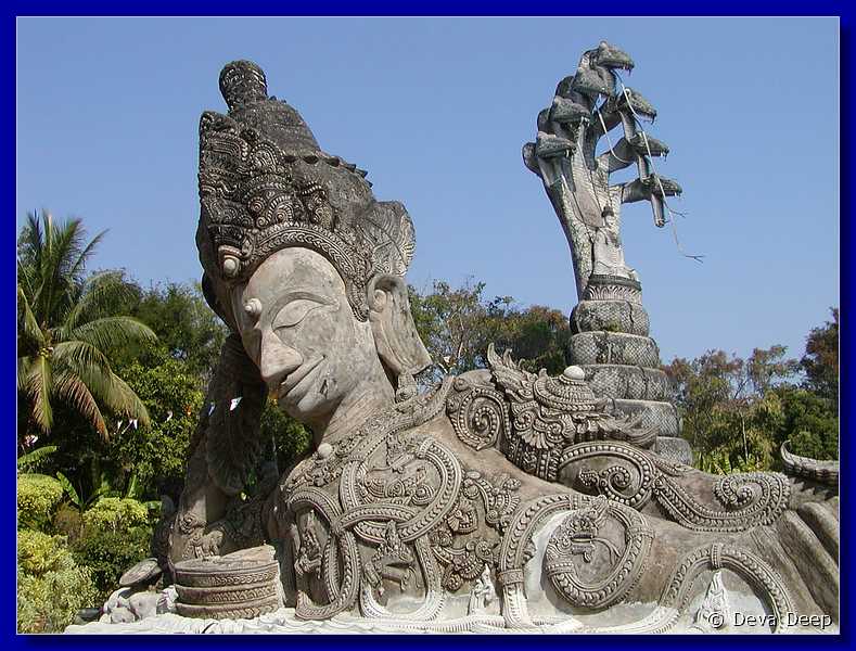 Thailand Nong Khai Sala Kaew Ku statues 022