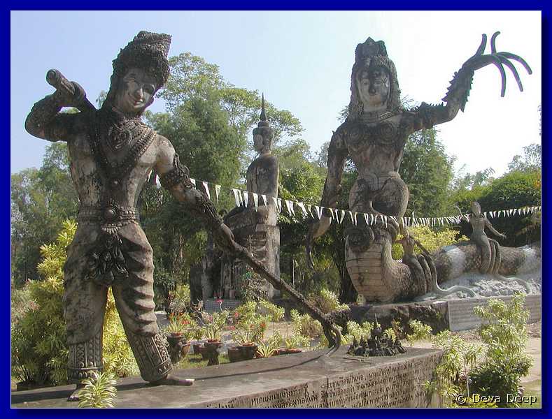Thailand Nong Khai Sala Kaew Ku statues 146ac