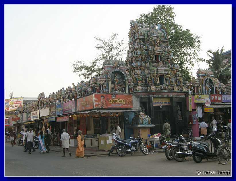 L30 Allepey Hindu temple