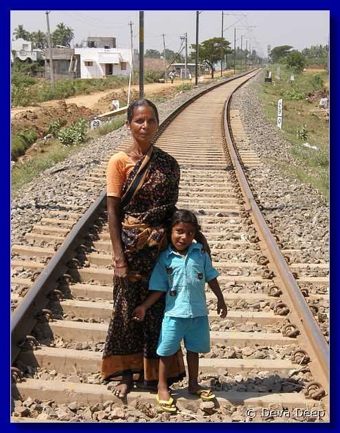D24 Pondicherry woman-child on track