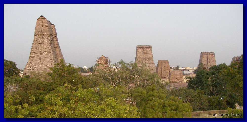R04 Madurai Sri Meenakshi temple towers in cloths