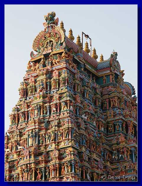 R44 Madurai Colorful temple outside