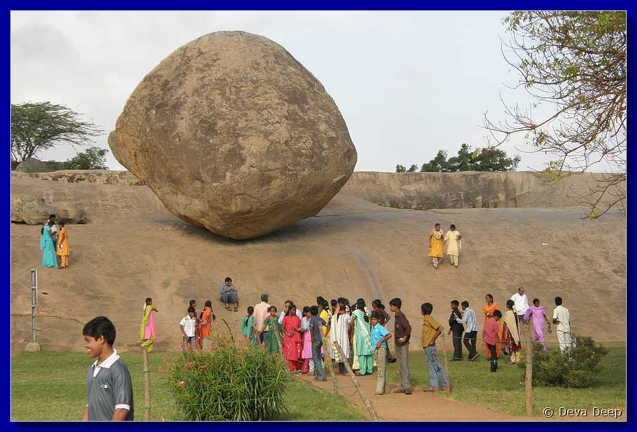 A19 Mahabalipuram Rocks - Krishna butter ball 