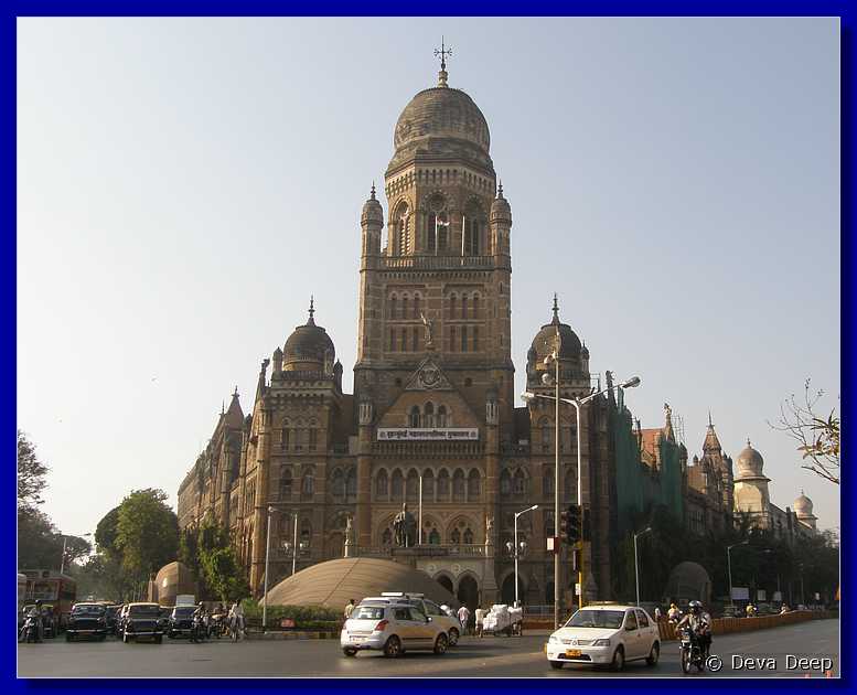 M06 Mumbai Victoria Terminus opposite 45