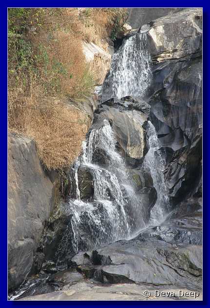 K88 Munnar Atthukad waterfalls