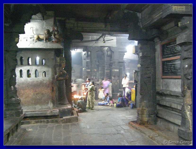 P19 Villianur Sri Gokilambal Thirukameswarar Temple