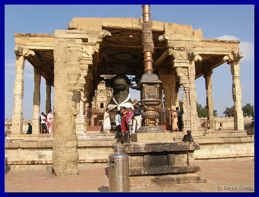 P32 Thanjavur Brihadishwara Temple - fort