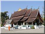 Luang Prabang Wat Xieng Thong 104-09.JPG
