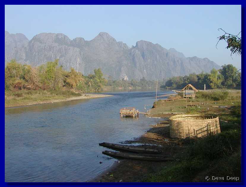 Vang Vieng River N106-17