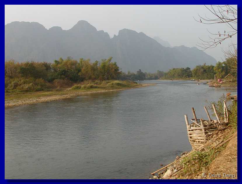 Vang Vieng River N27-01