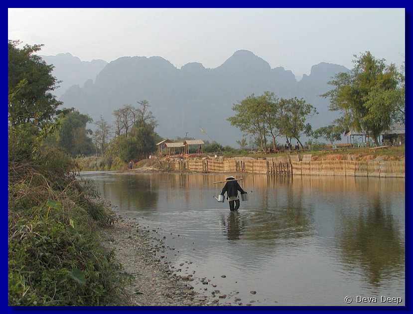 Vang Vieng River N27-03