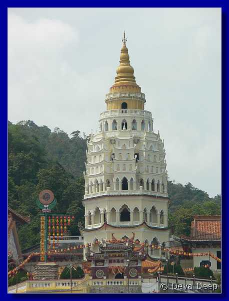 07512 20060124 1231-42 Penang Kek Lok Si temple