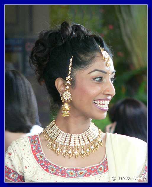 09319 20060204 1137-20 Singapore Indian wedding-cr