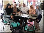 10024 20060225 1204-44 Kota Bharu Moslim girls interview.JPG