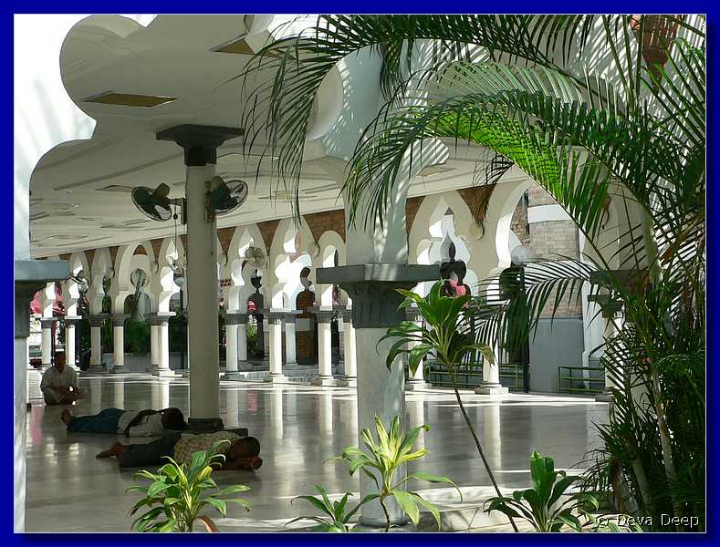 07710 20060128 1609-54 Kuala Lumpur Masjid Jamek