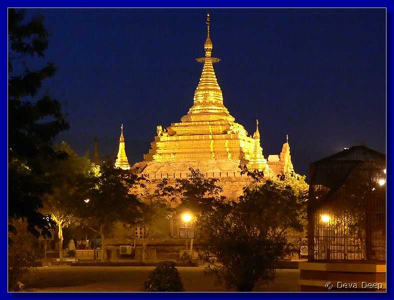 4155 Bagan Illuminated paya