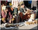 1785 20041221 1556-02 Taunggyi Market 2 with women-iC.jpg