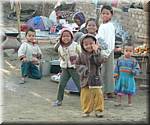 3260 20041229 0824-32 Ayeywady river to Mingun Children.JPG