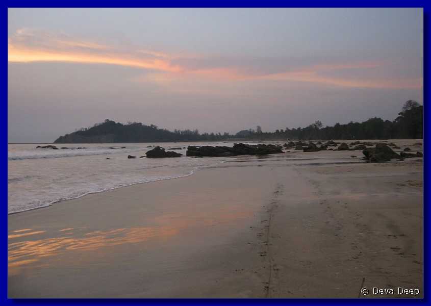 20040507 1917-24 Ngapali Beach