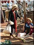 1760 Taunggyi Market 1 with women.JPG