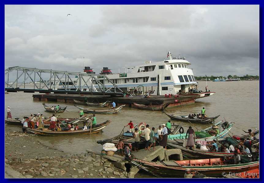 20040510 1722-04 Yangon