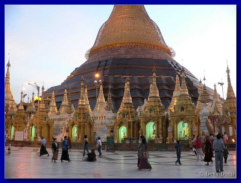 4743 Yangon Schwedagon Paya