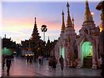 4747 Yangon Schwedagon Paya.jpg