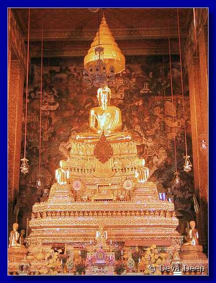 Bangkok Wat Pho 20011229 1157 36