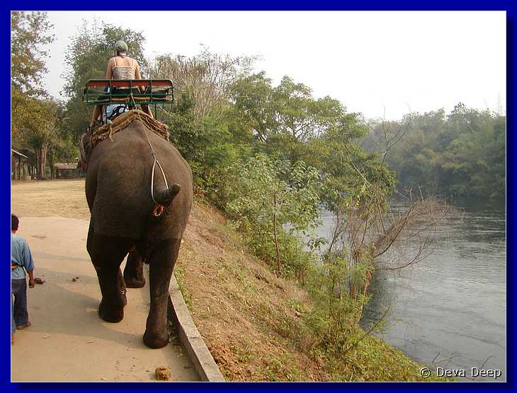 Kanchanaburi 20030212 093000 Elephant riding