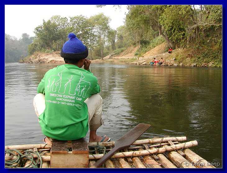 Kanchanaburi 20030212 1004 bamboo rafting