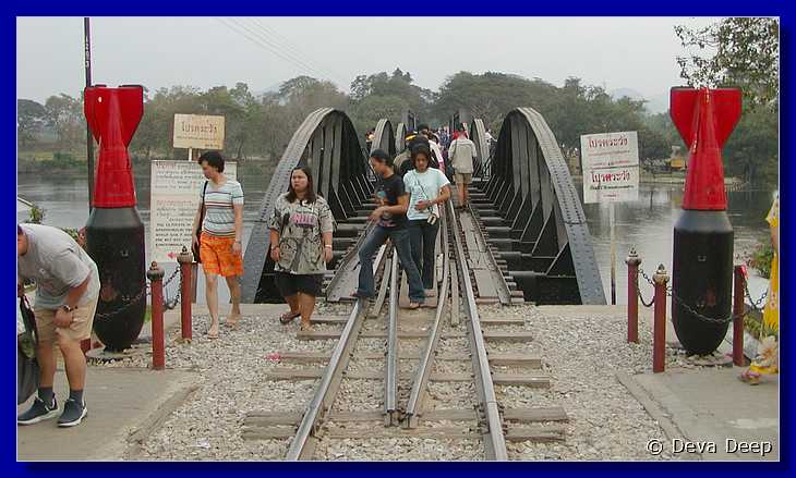 Kanchanaburi Death Railway 20030212 181218 Kwai Bridge-S