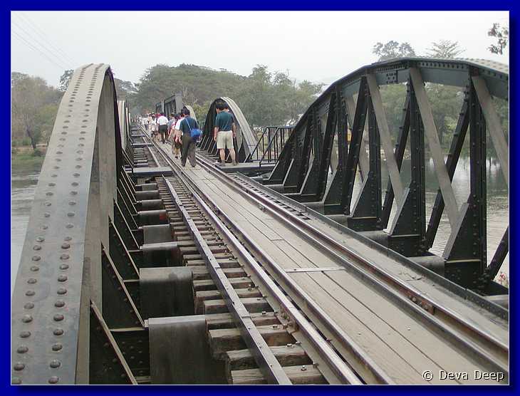 Kanchanaburi Death Railway 20030212 181528 Kwai Bridge-S