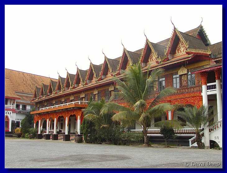 Sangkhlaburi 20030214 1131 Wat Wang Wiwekaram